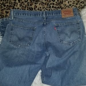 Levis